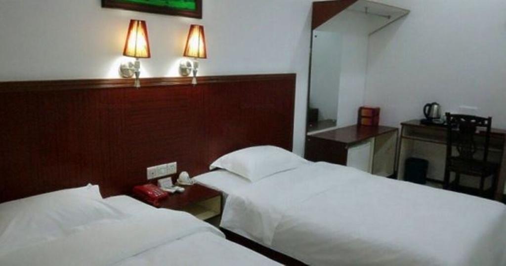 Aoqi Business Hotel Canton Extérieur photo